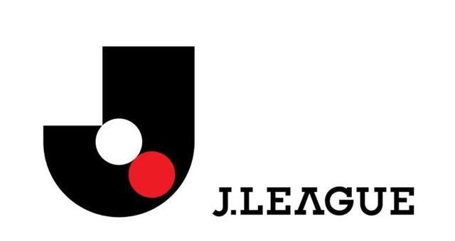 游泳教练自我介绍范文,游泳比赛新闻报道范文 - 体育赛事直播