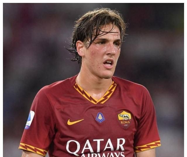 为何C罗不佩戴特殊的意甲徽章 - 体育赛事直播