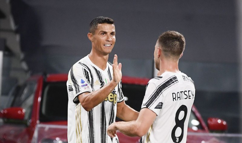 足球萌新问下从哪个联赛开始看起比较容易入迷 - 体育赛事直播