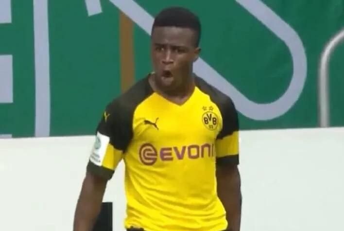 佐尔克:不要给穆科科施压,希望他能立足德甲,此将能力如何 - 体育赛事直播