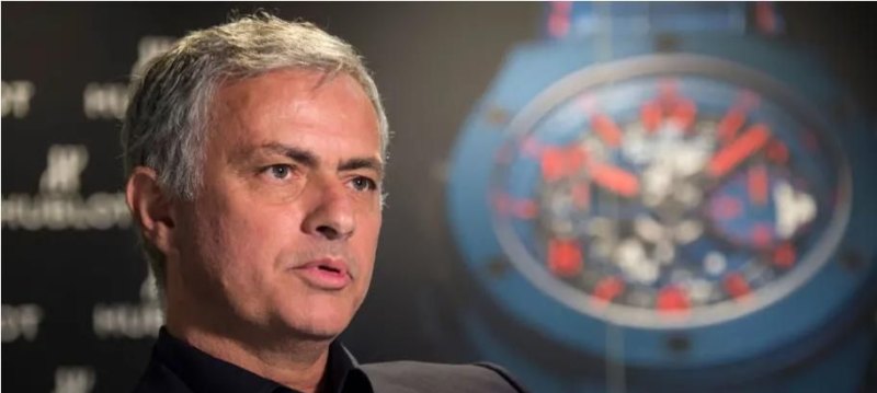 都说穆里尼奥的战术过时了,但是英超狼队主教练就是穆里尼奥的大弟子,但狼队很强啊 - 体育赛事直播