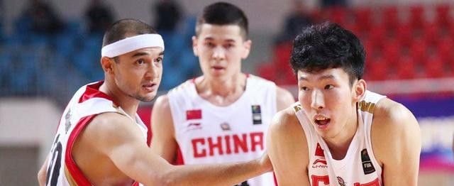 真相大白!西热还原世界杯发球失误,不能全怪周琦,他与赵睿各打五十大板,你怎么看 - 体育赛事直播