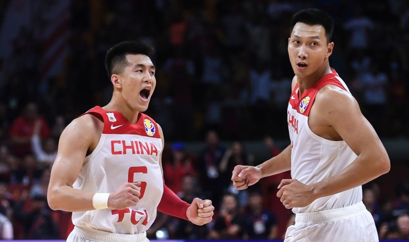 真相大白!西热还原世界杯发球失误,不能全怪周琦,他与赵睿各打五十大板,你怎么看 - 体育赛事直播