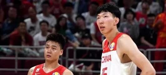 真相大白!西热还原世界杯发球失误,不能全怪周琦,他与赵睿各打五十大板,你怎么看 - 体育赛事直播