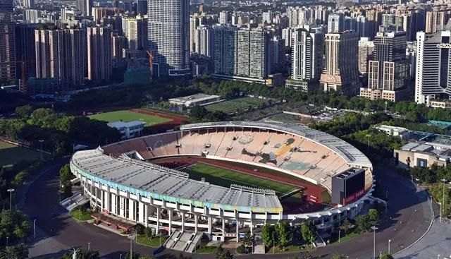 5月7日晚,足协主席陈戌源接受了央视白岩松专访。你对陈主席的发言怎么看 - 体育赛事直播