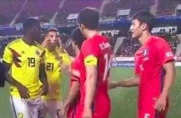 韩国受辱上诉了,中国男排2:3输球又受辱,这次还沉默吗?您如何看待这件事 - 体育赛事直播