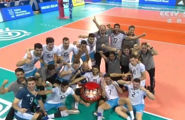 韩国受辱上诉了,中国男排2:3输球又受辱,这次还沉默吗?您如何看待这件事 - 体育赛事直播