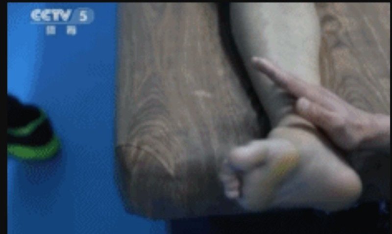 广厦队医介绍苏若禹的治疗方案:治疗师发功治病,你怎么看 - 体育赛事直播