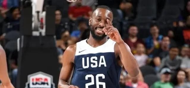 刺激!美国男篮蓝队97:78大胜白队,如何评价美国队内热身赛呢 - 体育赛事直播