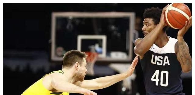 刺激!美国男篮蓝队97:78大胜白队,如何评价美国队内热身赛呢 - 体育赛事直播