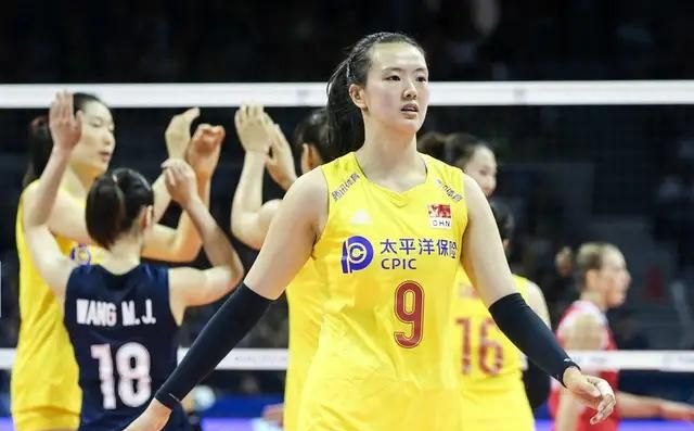 日本球迷公布中国女排颜值排名,张常宁无缘前三,袁心玥排在第二,你们对此怎么看 - 体育赛事直播