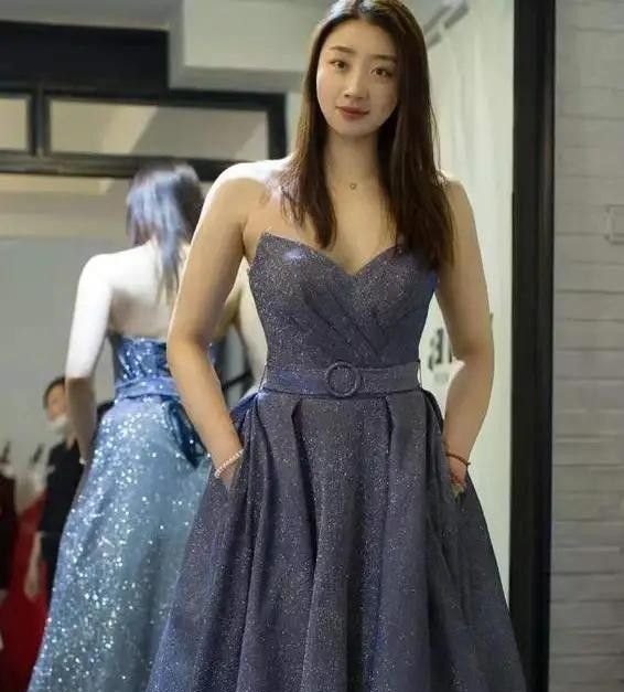 日本球迷公布中国女排颜值排名,张常宁无缘前三,袁心玥排在第二,你们对此怎么看 - 体育赛事直播